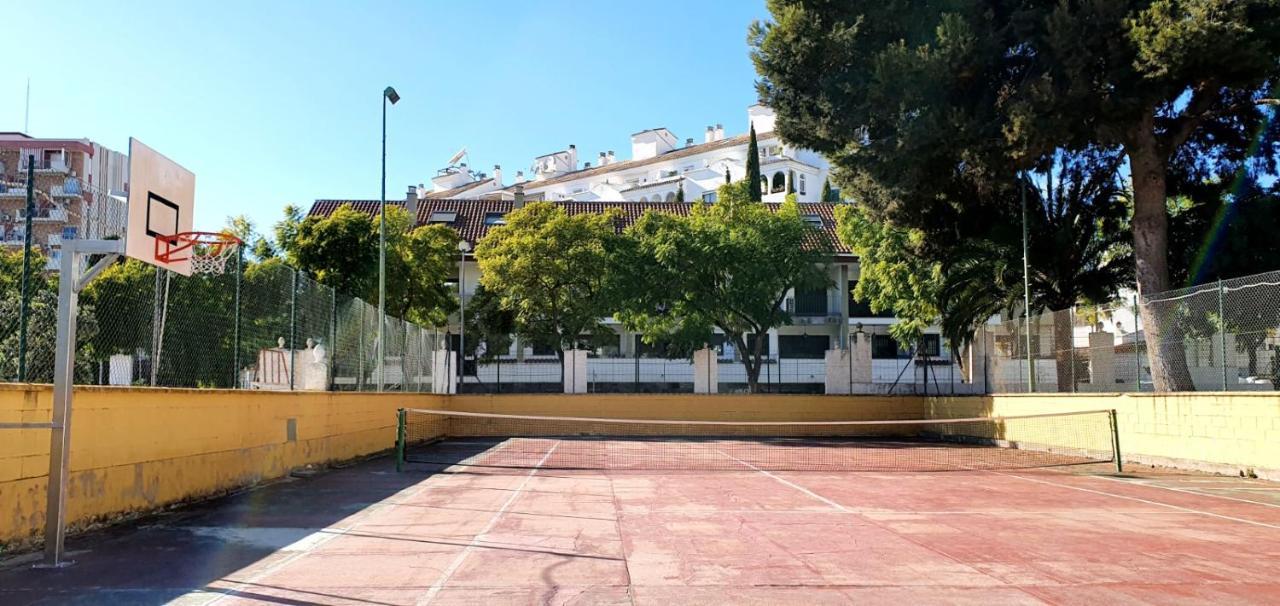 One Palm View 2-bdr - A Step From The Ocean! Apartment Benalmádena